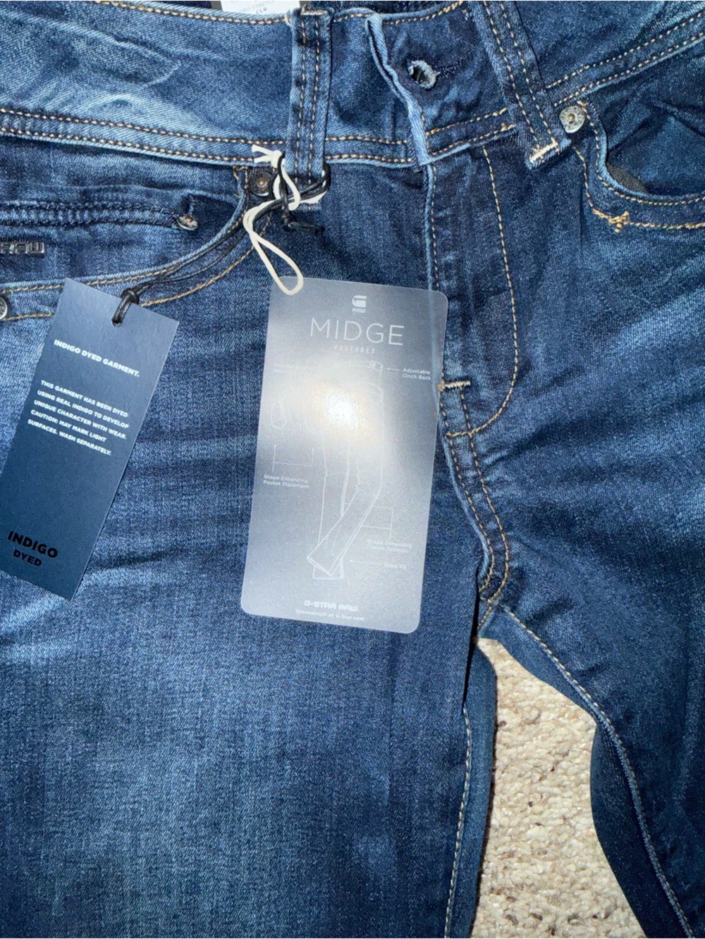 NWT - G-Star brand Women’s Slim Fit Boyfriend style Jeans 27 waist x 30 inseam